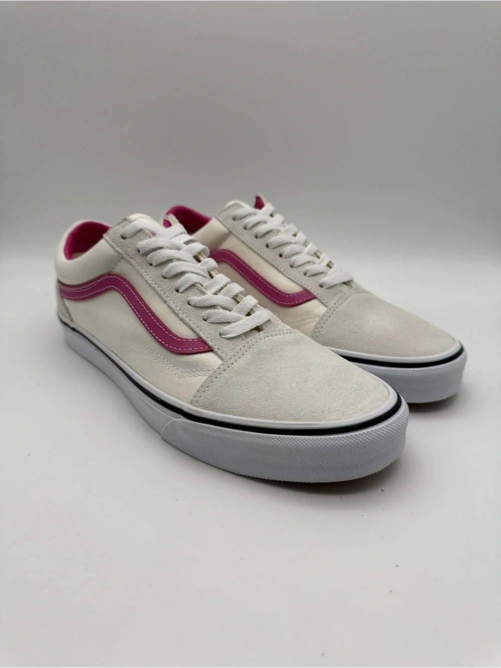 BRAND NEW Vans Old Skool ‘Pop Raspberry Rose’
